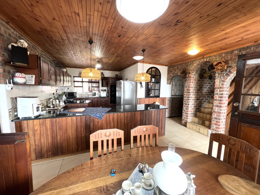 3 Bedroom Property for Sale in Wavecrest Eastern Cape